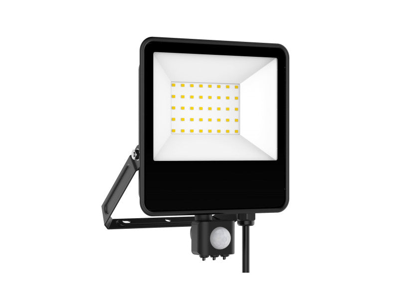 UltraTech LED reflektor 25000óra mozg.érz.50W fekete 4000K 4800lm 110fok IP65