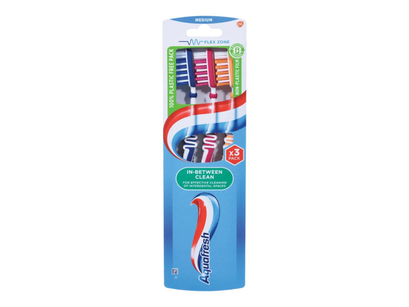 Aquafresh fogkefe In-Between Clean Medium 3 db-os